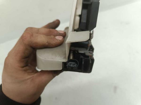 GACHE DE PORTE AVANT DROIT VW T5 - Vue 4